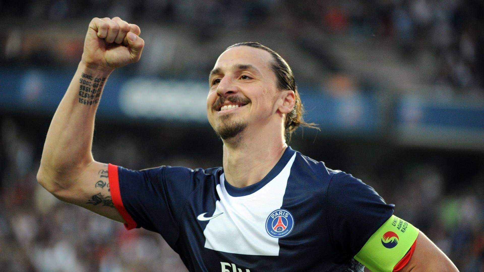 海地举办国际青少年足球邀请赛，海地足球队中国