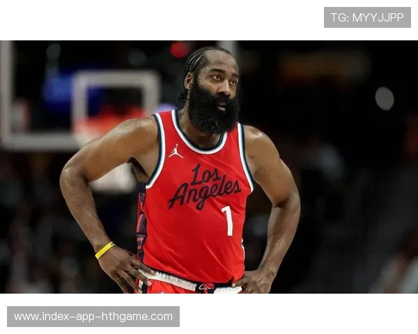 哈登复出13助仍无力回天，快船遭遇四连败，哈登复出18分