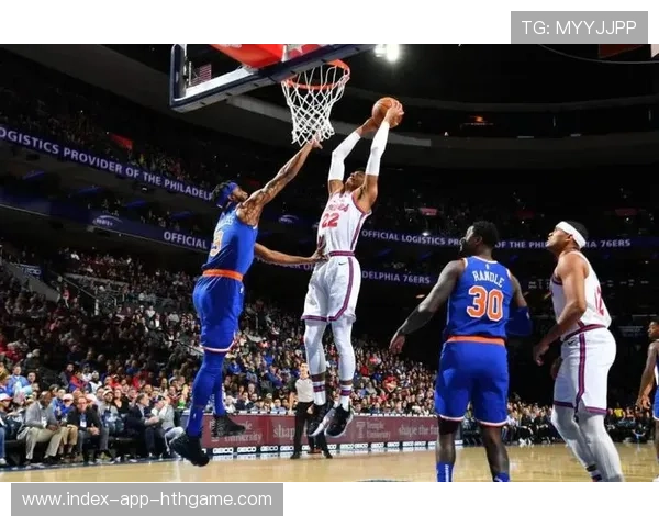 中国篮球联赛中侧翼突破与内线对抗战术对比,篮球中侧翼是什么意思 中国篮球联赛中侧翼突破与内线对抗战术对比,篮球中侧翼是什么意思