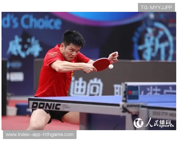 樊振东回归赛场，神奇反手彰显强大实力，樊振东的反手视频